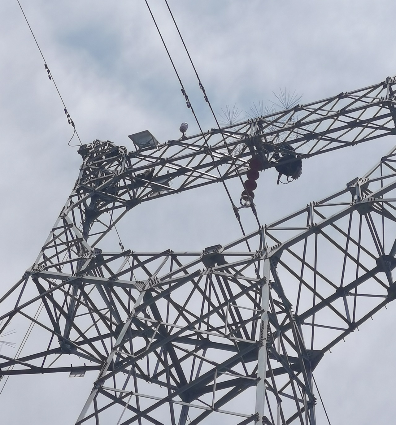 電網架空輸電線路覆冰監測系統